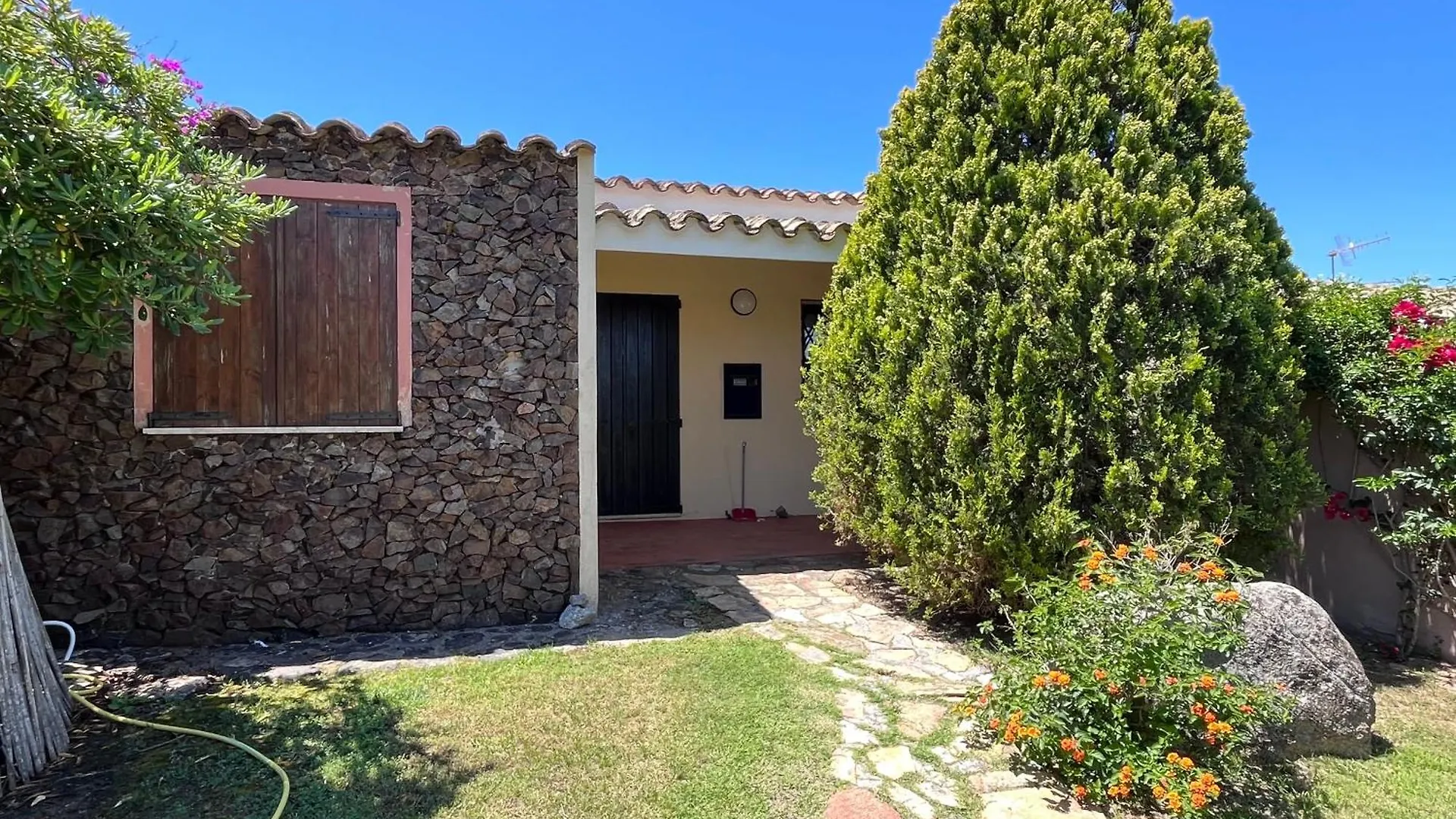 Villetta Marino P By La Via Del Mare Viaggi E Vacanze Villasimius Holiday home
